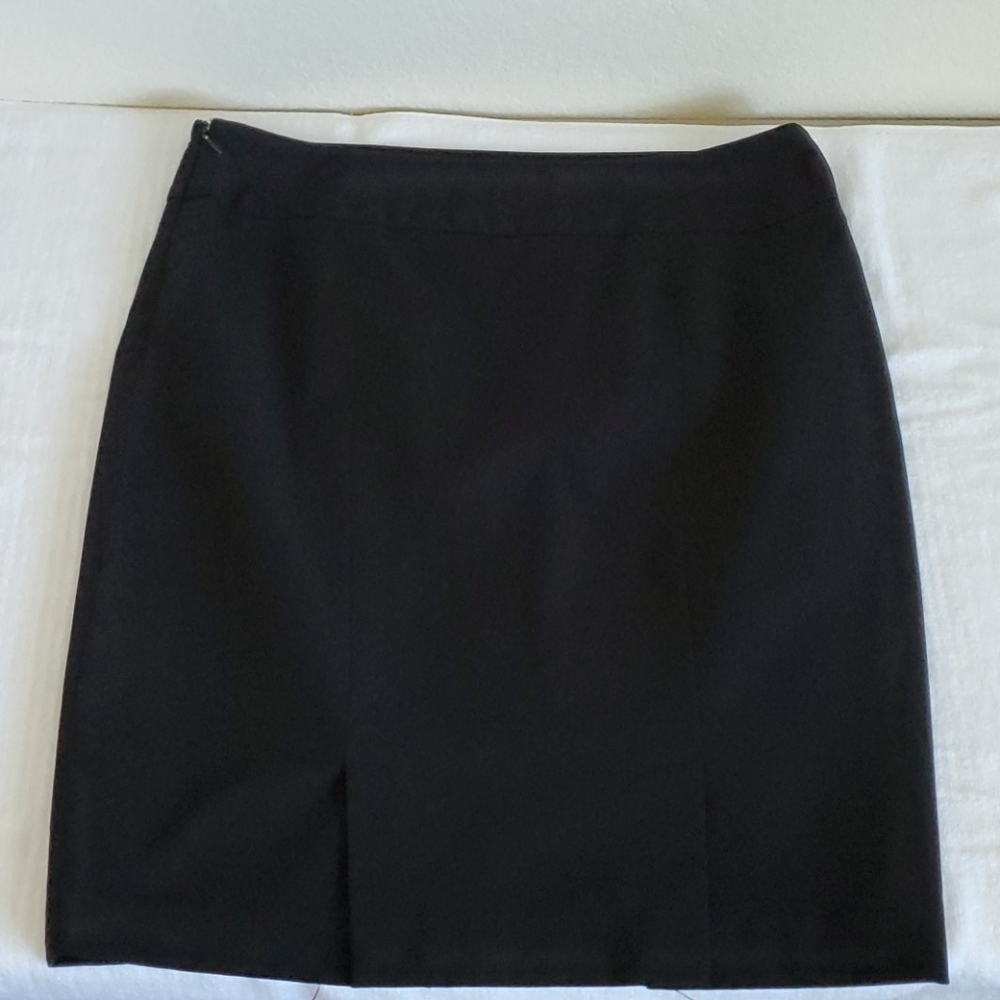 Black skirt